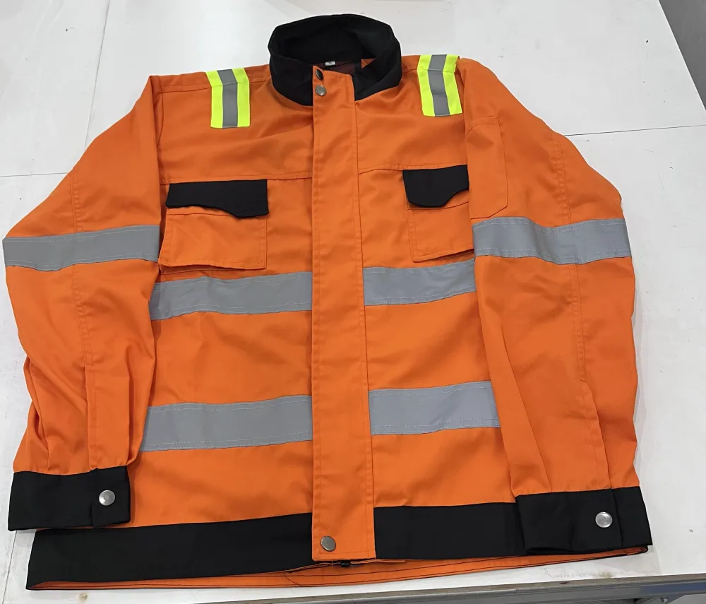Jaket parka safety K3 orange high-visibility dengan scotlight reflektor